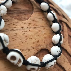 🖤 Stone Skull Bracelet 💀